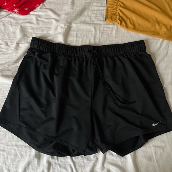 Nike Pants - Nike shorts